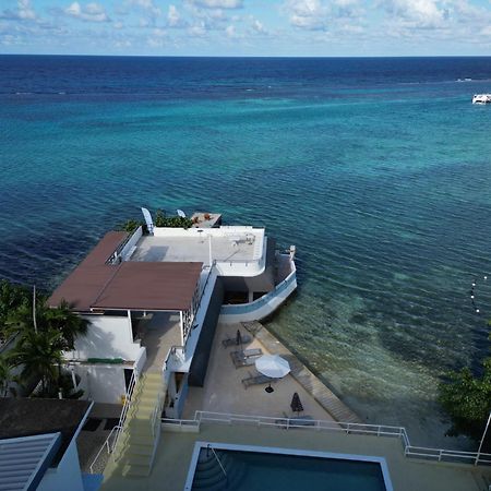 Hotel Ocean Palms Ocho Rios Exterior foto
