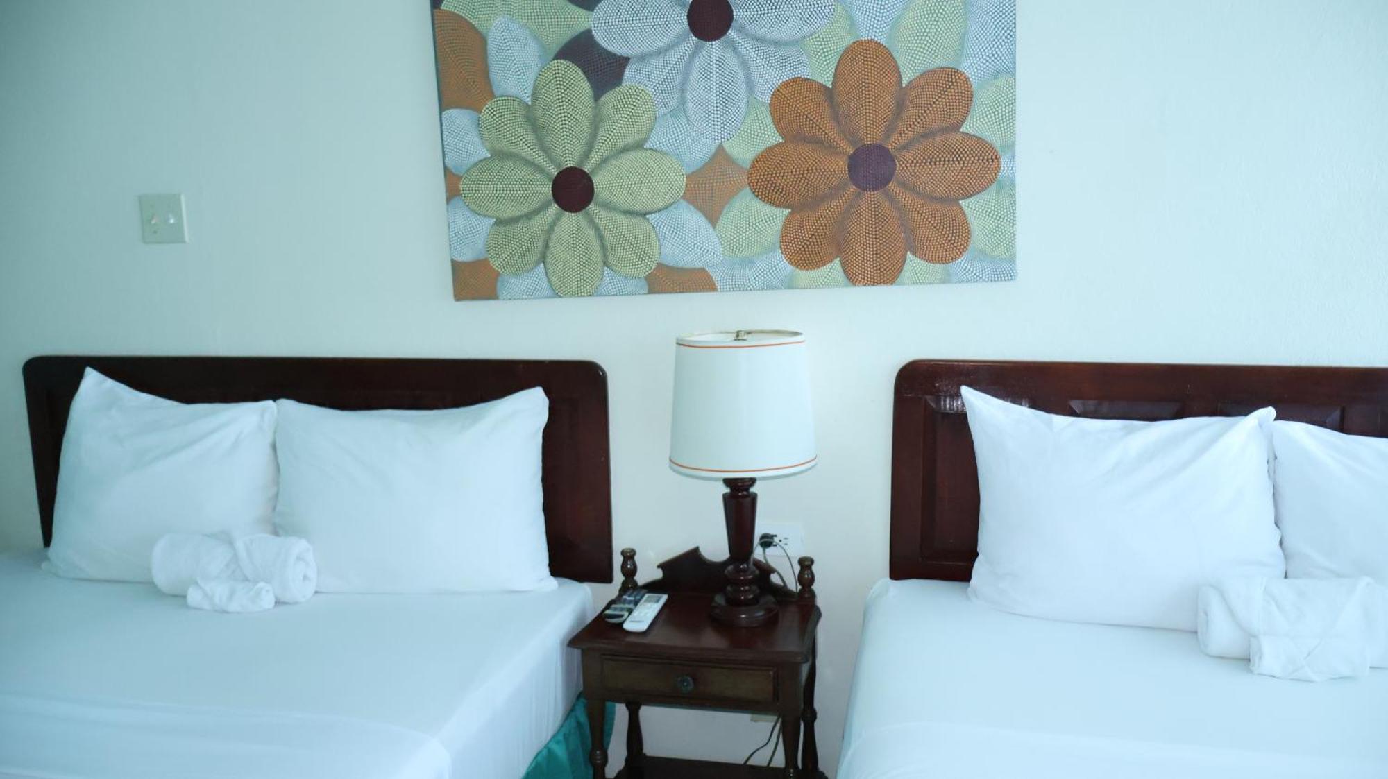 Hotel Ocean Palms Ocho Rios Exterior foto